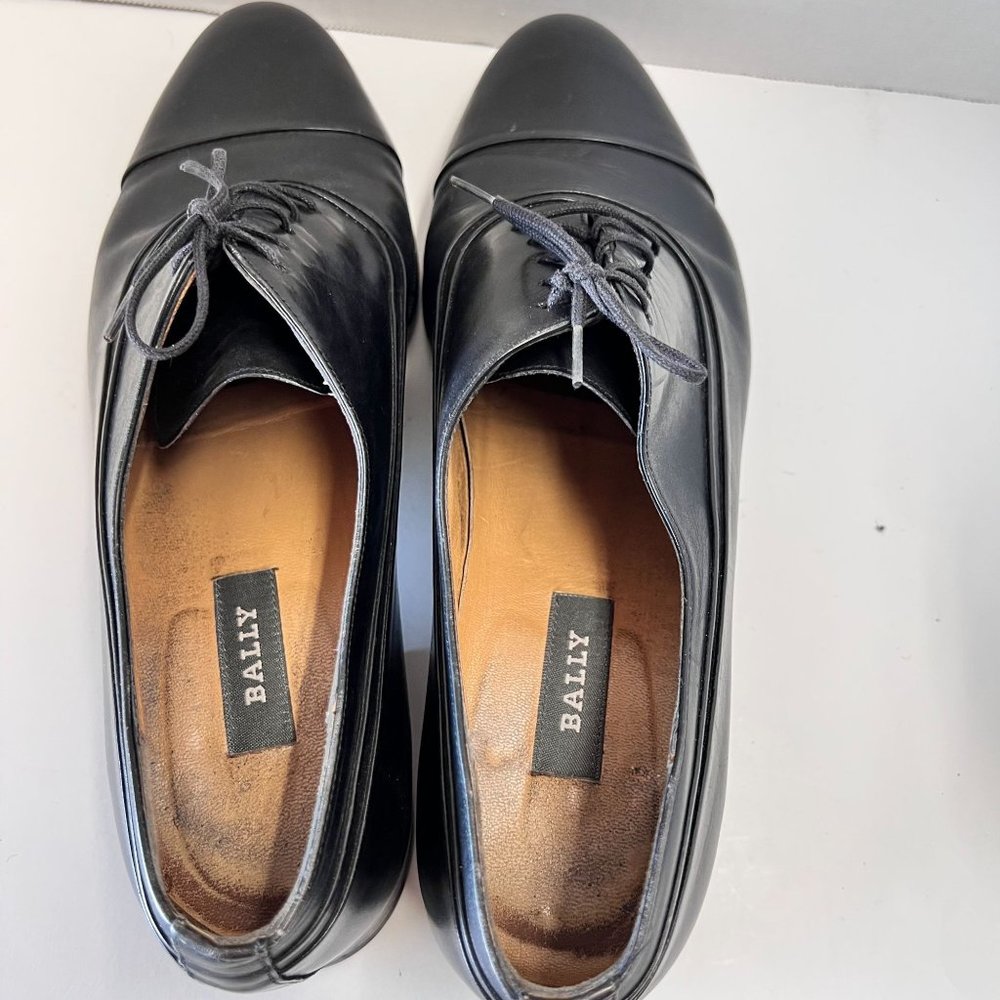 Bally Cagney Oxford dress black shoes, cap to toe designer size 10.5